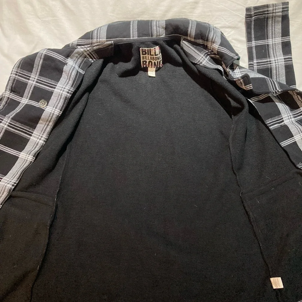 Billabong Plaid Peacoat, Women’s size large - Picture 5 of 7